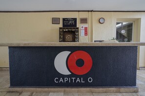 Reception - Capital O Hotel Los Caracoles, Acapulco (Acapulco)