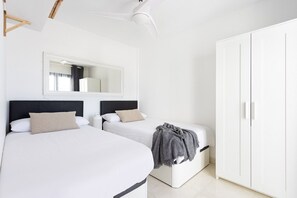 3 chambres, coffres-forts dans les chambres, Wi-Fi gratuit