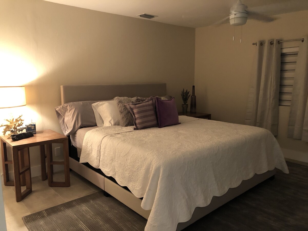Photo 27 of Private Vacation Home w/ Heated Pool. Walk/Bike to Vanderbilt Beach & Amenities.