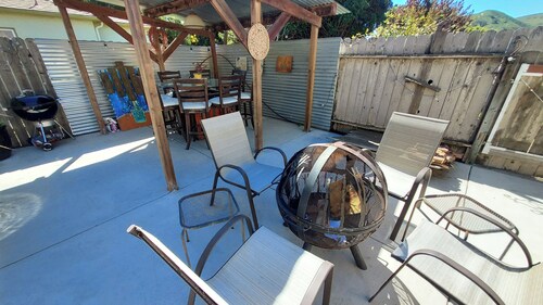 Cute Wine Country Cottage with big back yard for entertaining