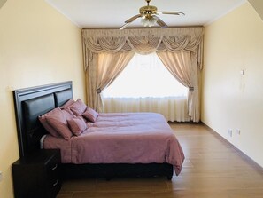 4 عدّة غرف نوم وواي فاي