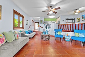 Smart TV, fireplace - Villa INSIDE Wyndham Rio Mar Hotel - beach (Río Grande)