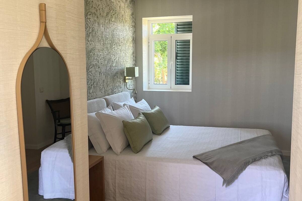 Chambre Familiale avec lits jumeaux | Bureau, Wi-Fi gratuit