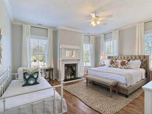 11 makuuhuonetta, Wi-Fi, vuodevaatteet