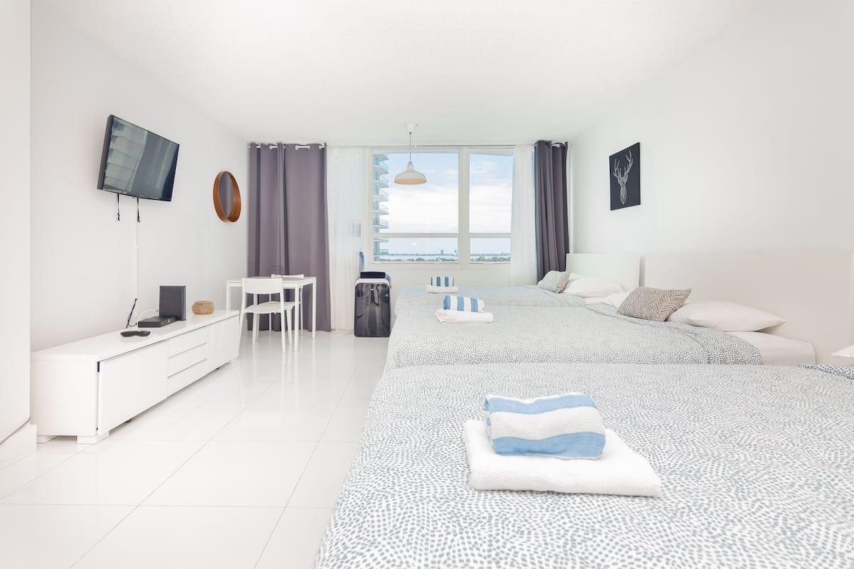 Classic Studio Suite | 1 bedroom, in-room safe, individually decorated, individually furnished