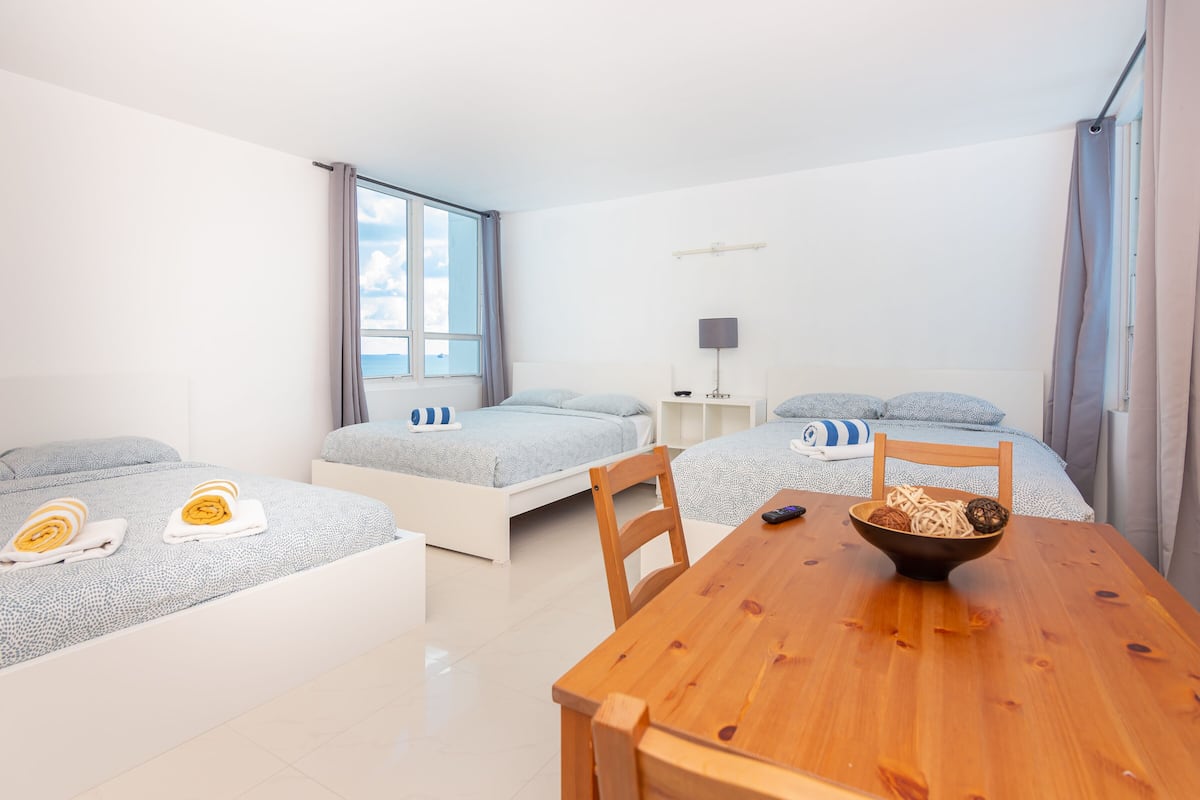 Exclusive Studio suite | 筆電工作空間、遮光布/窗簾、熨斗/熨衣板、免費搖籃/嬰兒床