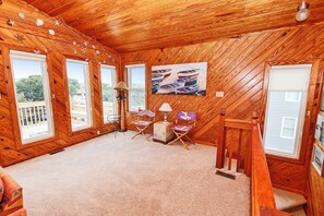 Interior - Oceanside, Friday to Friday, Sun Decks, Close to shopping, KD22, Summer Reflections (Kill Devil Hills)