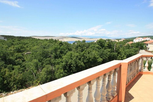 Appartement de vacances avec climatisation et balcon