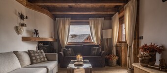 Cortina Lodge Stunning View R&R