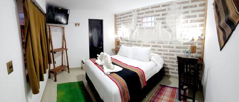 Comfort Double Room, 1 Queen Bed, Private Bathroom | Egyptian cotton sheets, premium bedding, down comforters