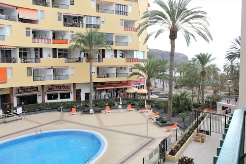 Fabulous seafront apartment in Los Cristianos