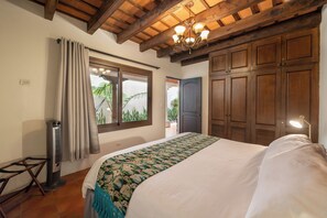 3 chambres, fer et planche à repasser, Wi-Fi gratuit