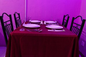 Restaurant - Hotel Meghdoot (Kathmandu)