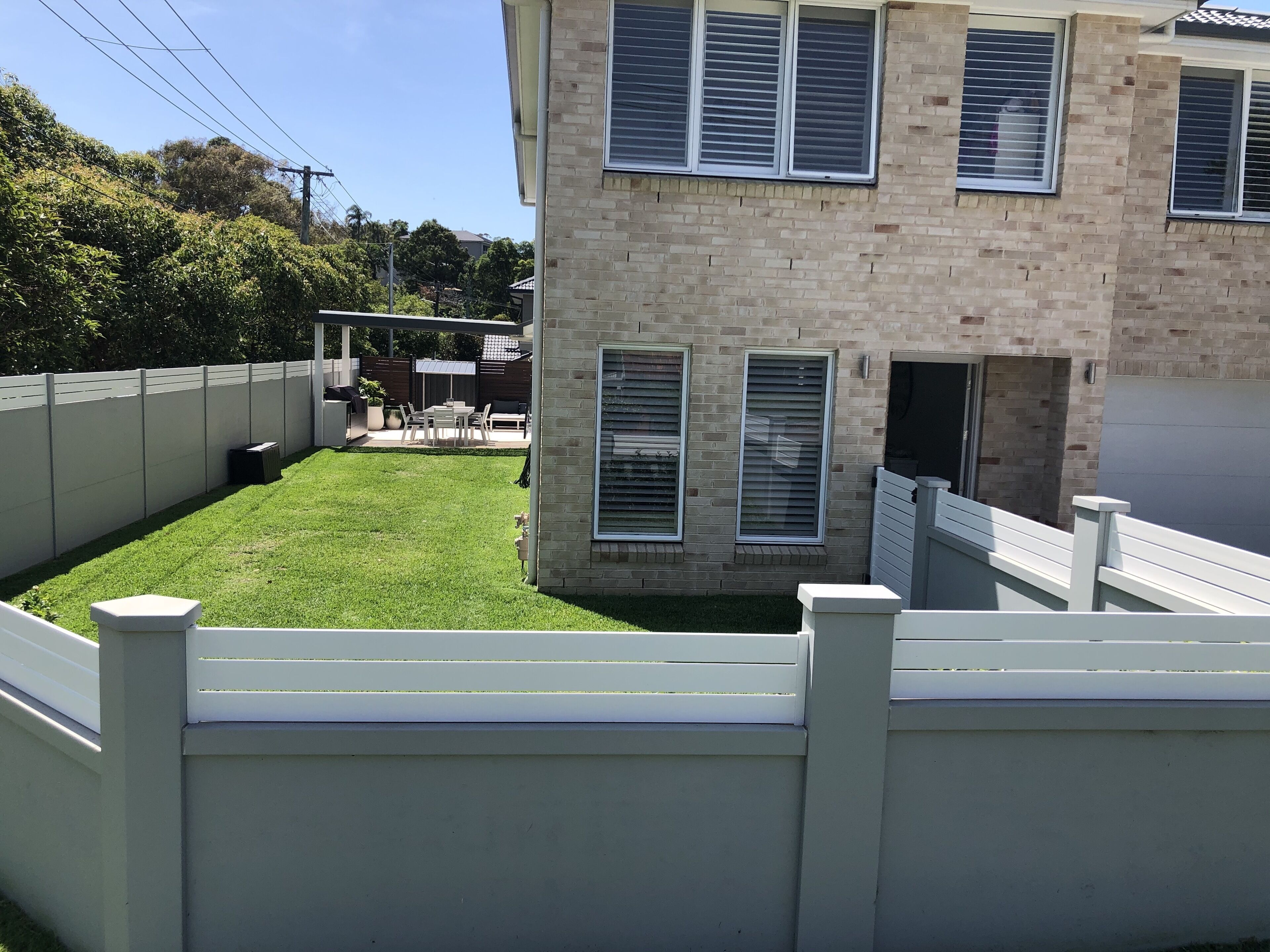 Spacious Resort Style Family Beach House — image 3