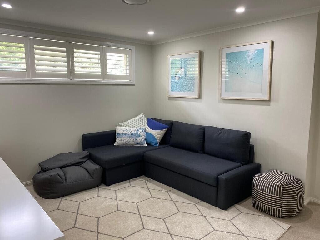 Spacious Resort Style Family Beach House — image 23