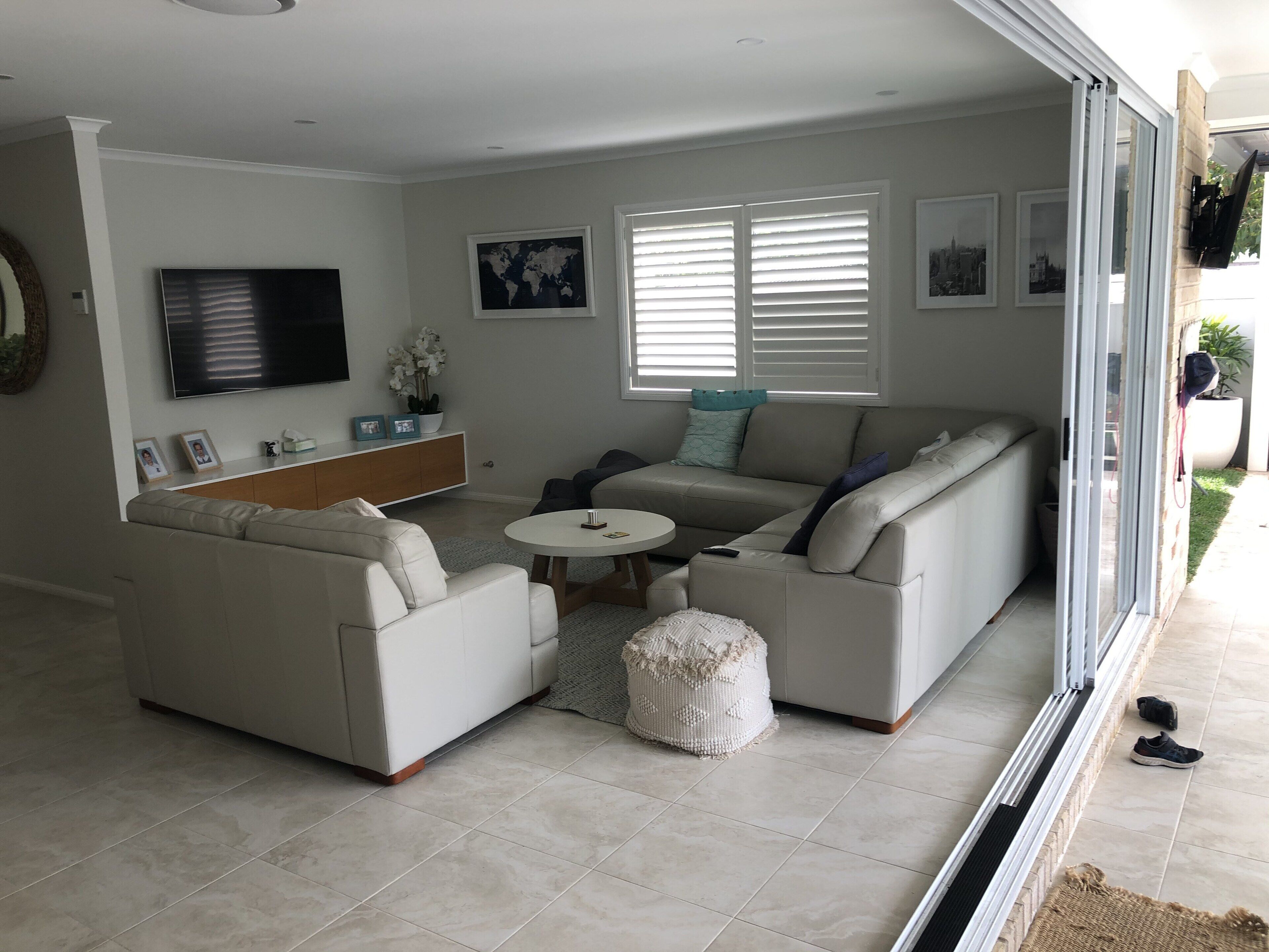 Spacious Resort Style Family Beach House — image 18