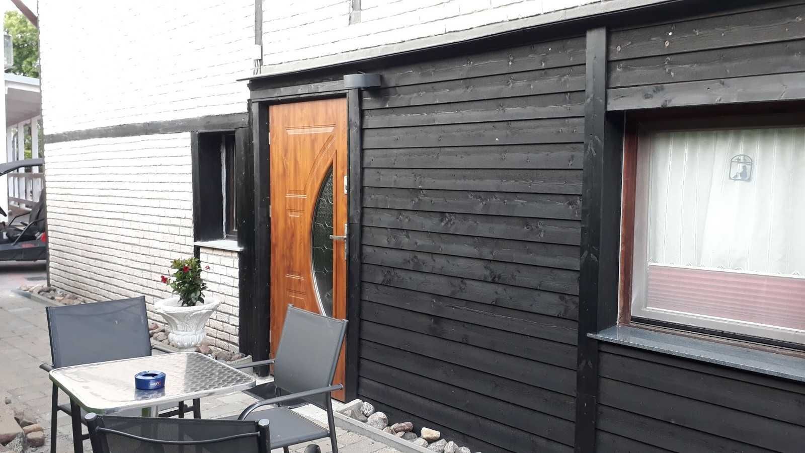 تناول الطعام بالخارج