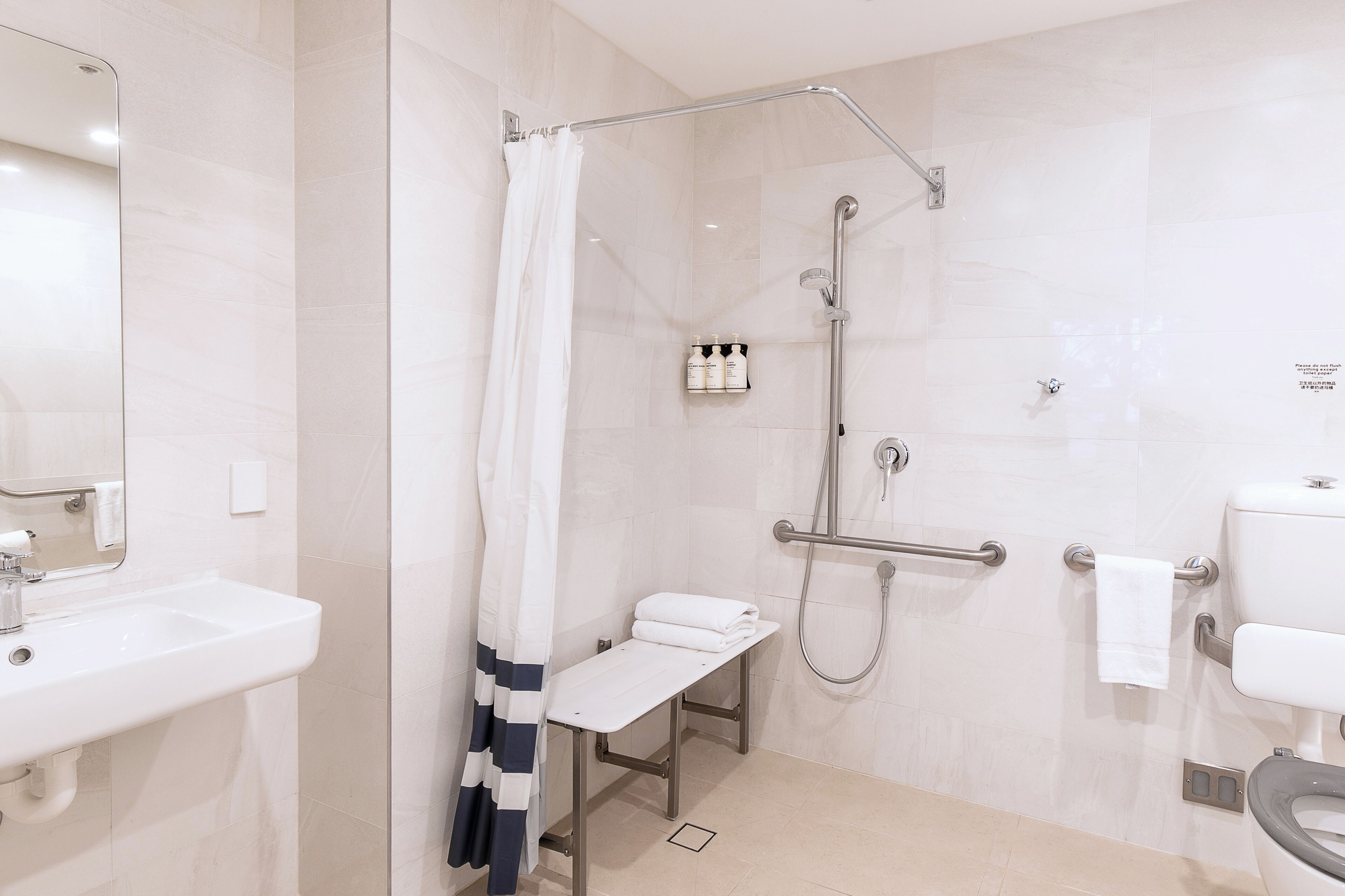 single room | bathroom | shower, eco-friendly toiletries, hair dryer, towels