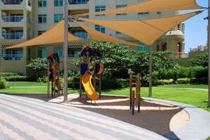 Außen-Kinderspielplatz