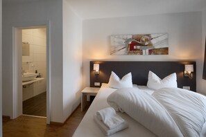 2 chambres, coffres-forts dans les chambres, Wi-Fi gratuit
