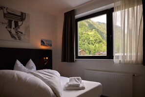 1 bedroom, in-room safe, free WiFi