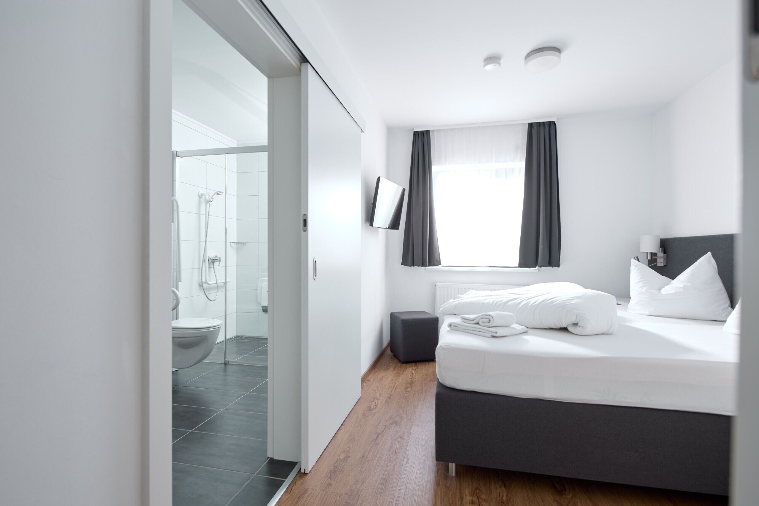 2 habitaciones y caja de seguridad en la habitación 