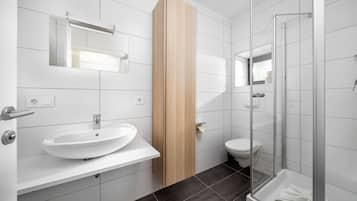Dusche, Haartrockner, Toilettenpapier