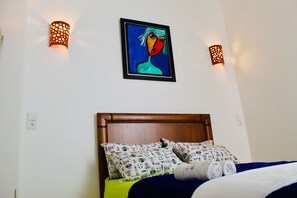 3 slaapkamers, een strijkplank/strijkijzer, gratis wifi