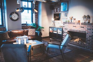 Nicht klassifiziertes Bild, 4 von 14, Schaltfläche