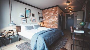 1 Schlafzimmer, Schreibtisch, WLAN, Bettwäsche
