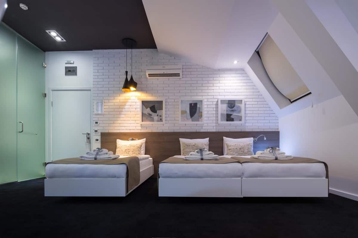 1 bedroom, minibar, in-room safe, desk