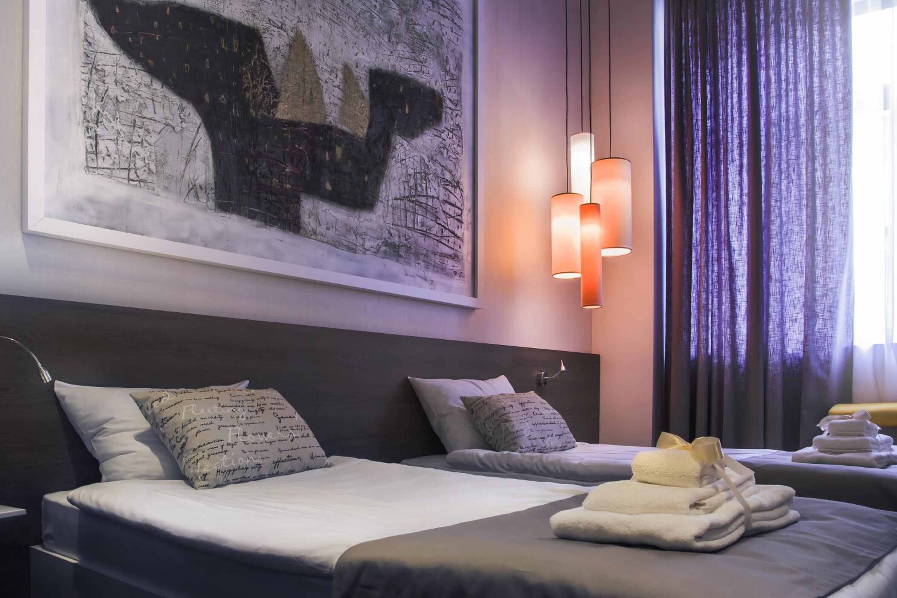 1 bedroom, minibar, in-room safe, desk