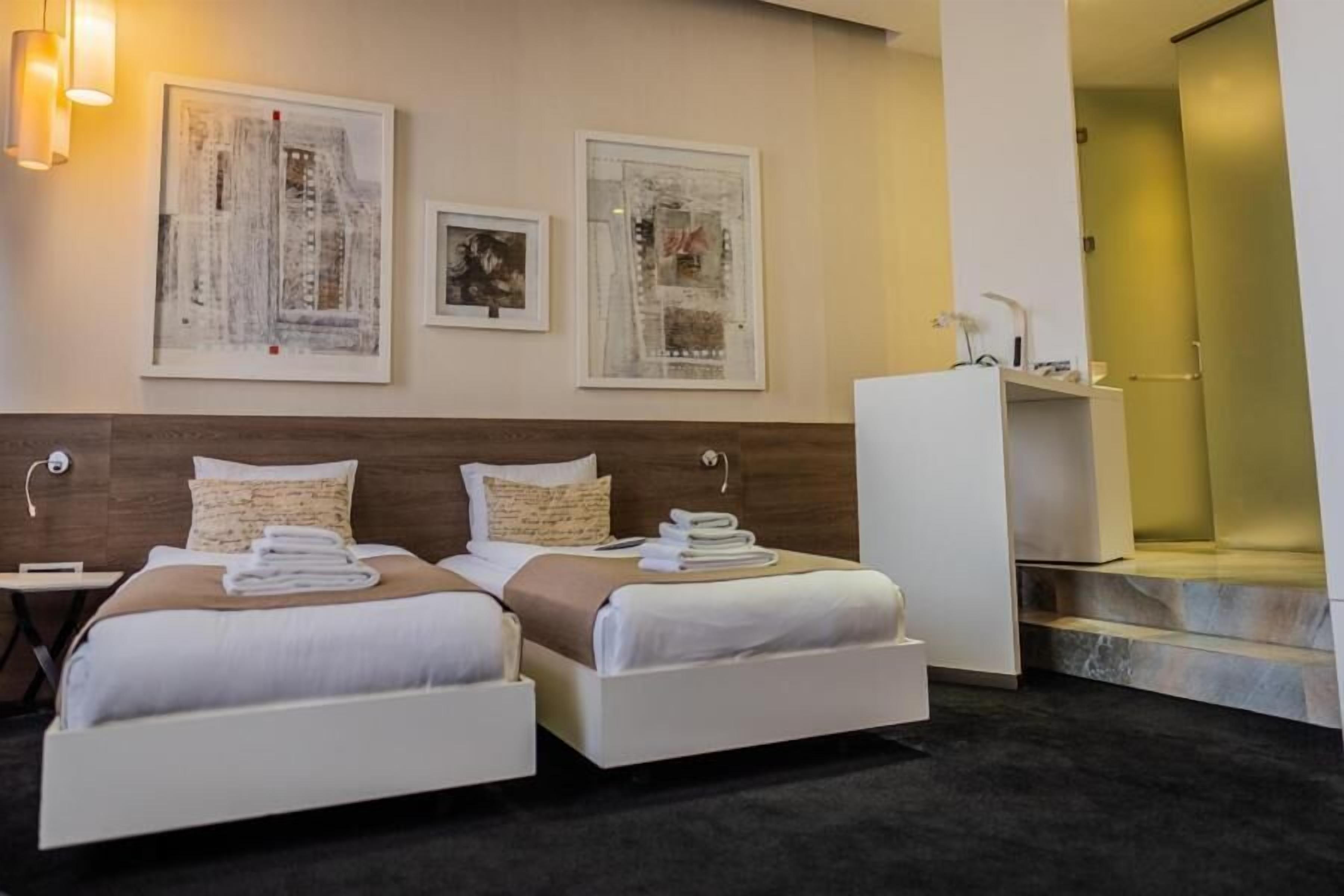 1 bedroom, minibar, in-room safe, desk