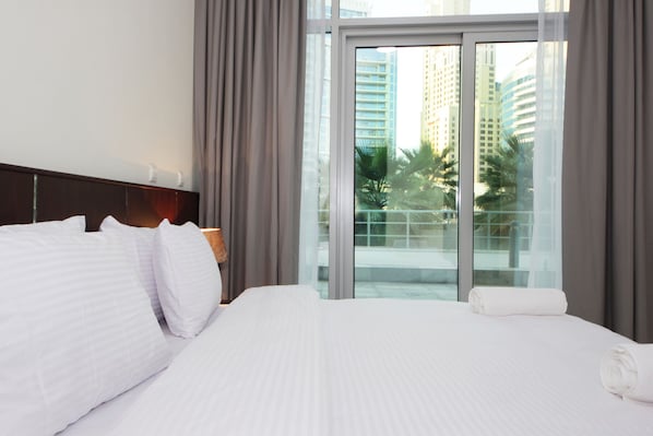 3 bedrooms, free WiFi, bed sheets