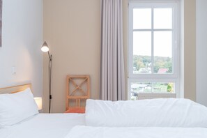 2 Schlafzimmer, Reisekinderbett, WLAN, Bettwäsche