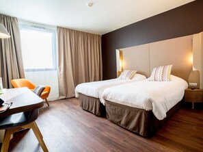 Room - Campanile Marseille Est - Aubagne (Aubagne)