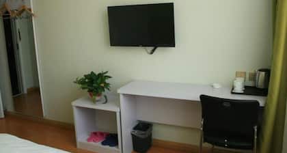 Shell Xinzhou Jingle County Echeng Road Hotel