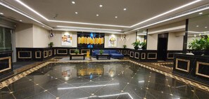 Lobby - Spacious 2 BR Apartment Princess Tower (Dubai)
