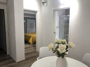 2 Schlafzimmer, Zimmersafe, Bügeleisen/Bügelbrett, Reisekinderbett