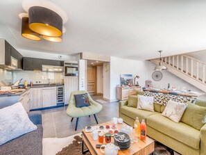 TV - Premium Apartment 6 pers - Ski-in/Ski-out - Services included (Tignes-Les Boisses)