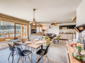 TV - Premium Apartment 6 pers - Ski-in/Ski-out - Services included (Tignes-Les Boisses)