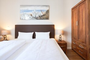 2 Schlafzimmer, Reisekinderbett, WLAN, Bettwäsche