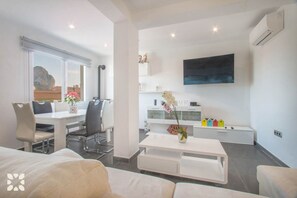 4 chambres, fer et planche à repasser, Wi-Fi gratuit