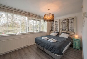 2 bedrooms, WiFi, bed sheets - Cozy holiday home with 2 bedrooms in the characteristic village of Bergen nh (Bergen)