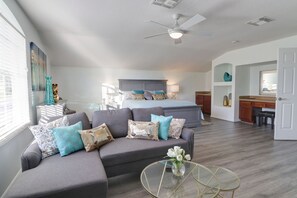 5 bedrooms, in-room safe, iron/ironing board, free WiFi