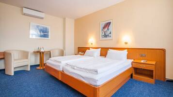 1 Schlafzimmer, Schreibtisch, WLAN, Bettwäsche