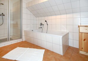 Shower, hair dryer - Holiday house North Sea magic (Esens)