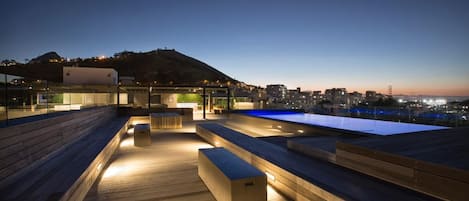 Piscina externa