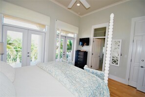 Casa, 4 camere da letto | 4 camere, Wi-Fi gratuito