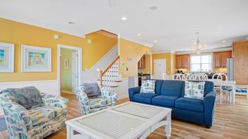 Smart TV, fireplace, stereo